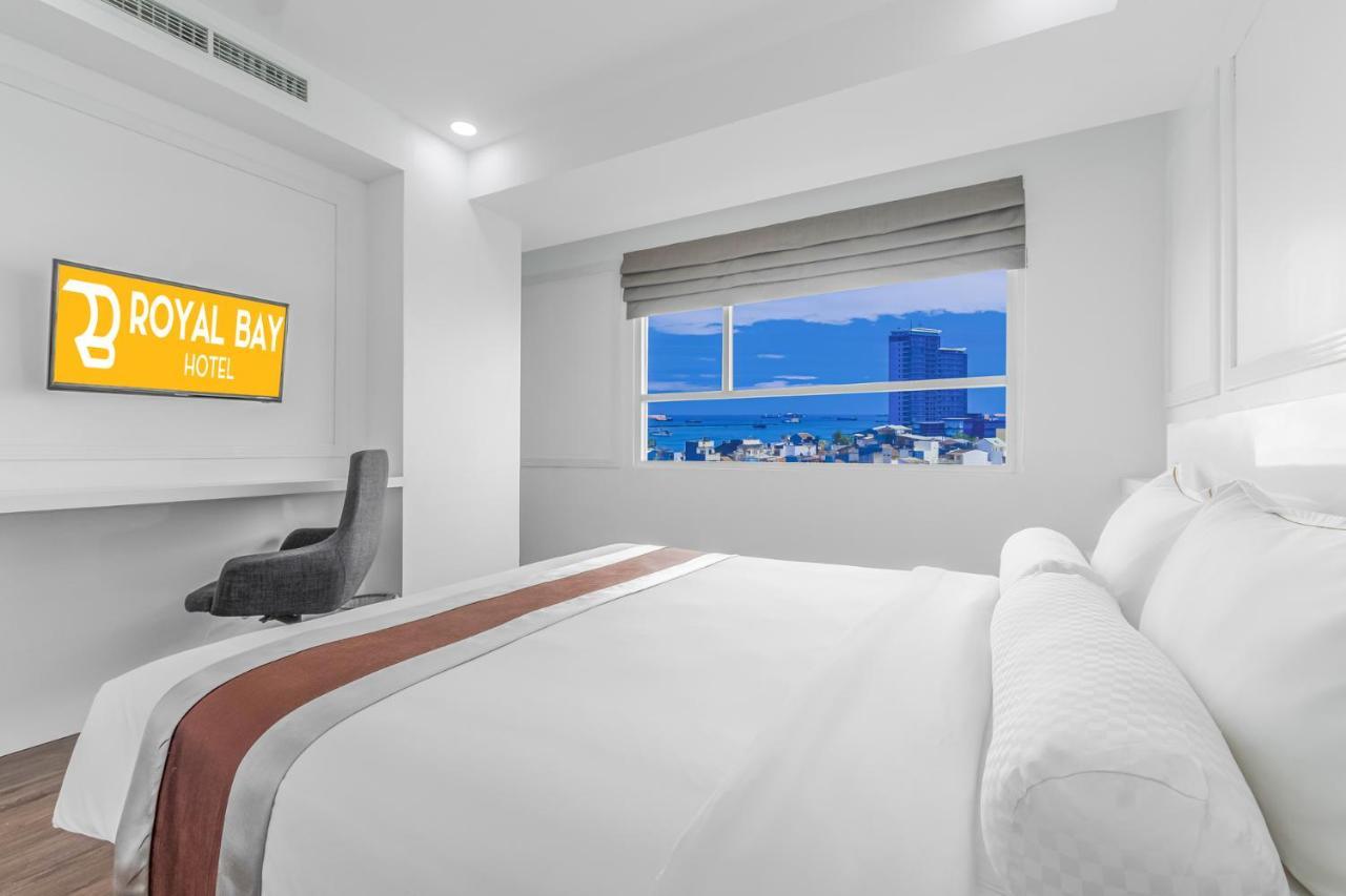 Royal Bay Hotel Макасар Экстерьер фото